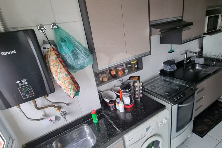 Apartamento em cobertura na Vila Prudente com 2 dormitórios, 1 suíte, 2 sacadas e hidromassagem.