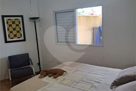 Casa Ampla com 5 Dormitórios, Piscina e Lazer Completo em Terreno de 1.260 m²