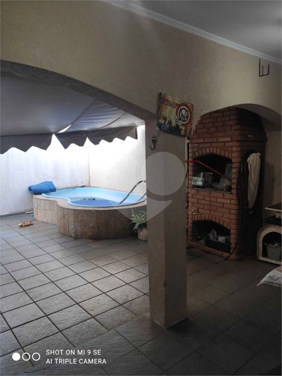 Casa térrea no Santa Felicia.