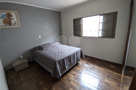 Casa com 3 dormitórios no Jardim Nova Santa Paula
