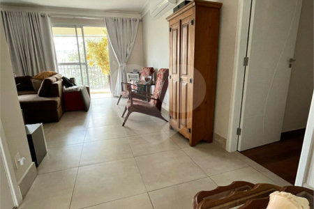 Apartamento de 176 m2 com 4 dormitórios sendo 3 suítes com 3 vagsa Condomínio Dolce Vita Avenida Lacerda Franco ,Cambuci -São Paulo