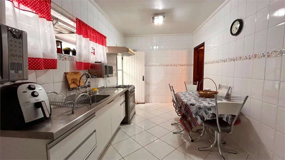 Casa residencial / comercial á venda no Alto da Boa Vista, São Paulo - SP