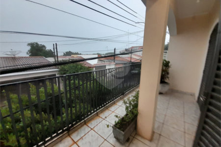 Casa a Venda no Jardim Belvedere