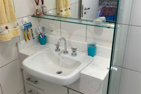 Apartamento à venda na Chácara Santo Antônio, 4 quartos