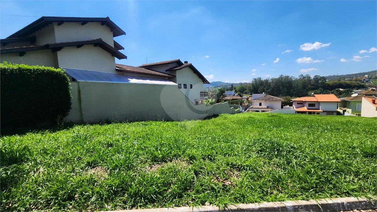 Terreno à venda no Condomínio Villaggio Capriccio – Louveira 700 m² excelente topografia