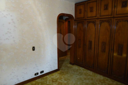 Apartamento amplo à venda - Vila Regente Feijó - São Paulo/SP