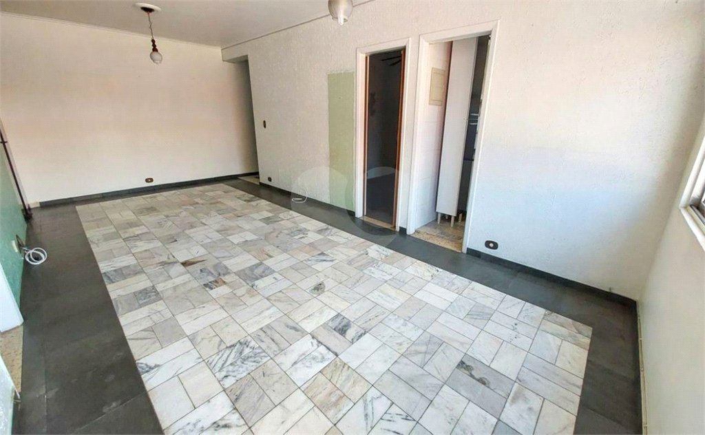 Apartamento de 03 dormitórios. Agende uma visita.