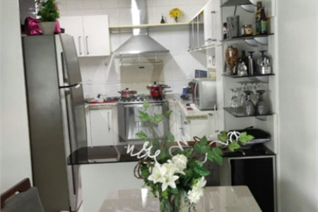 Casa com 132m² , 3 dormitórios , 1 suíte , 4 vagas , à venda no Jd. Bela Vista , em Santo André.