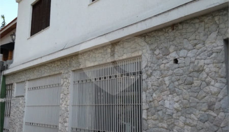 Sobrado à venda com 4 quartos, sendo 1 suíte,  em Indianópolis, São Paulo, SP