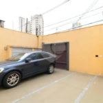 Casa com 3 dormitórios sendo 3 suítes com 03 vagas de garagem.