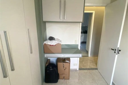Apto no Melhor da Mooca 2 quartos 1 suíte 1 vaga varanda Aceita casa/sobrado na Moóca Estuda Permuta