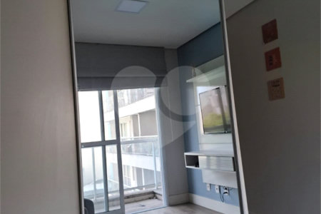 Studio Mobiliado a venda na Rua Brigadeiro Tobias
