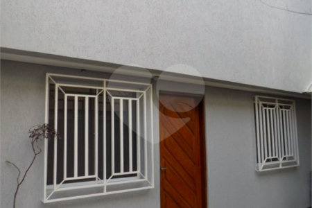Casa em condomínio fechado - Saúde