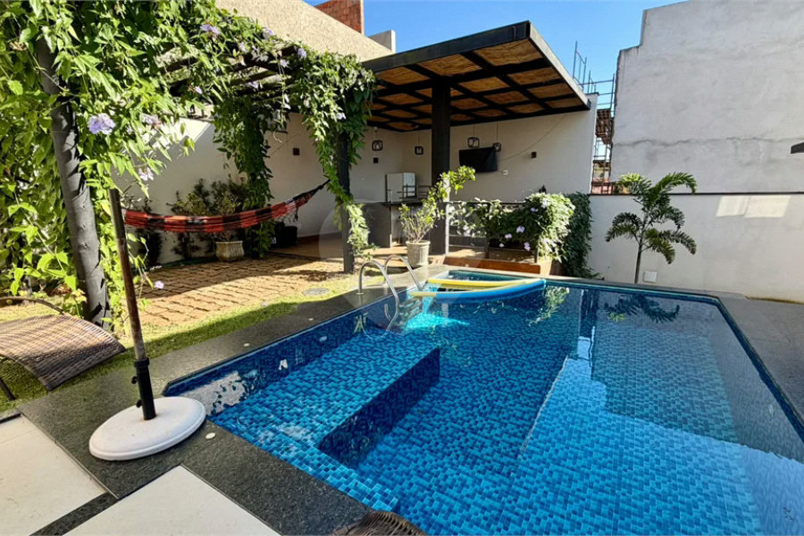 Lindo sobrado a venda no Condomínio Damha 2, na cidade de Piracicaba - SP.
