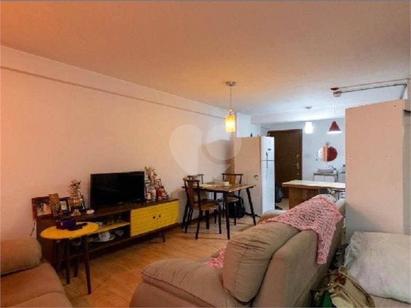 Studio à venda com 49m², 1 quarto e sem vaga