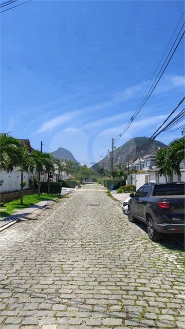DUPLEX ALTO PADRÃO VARGEM PEQUENA