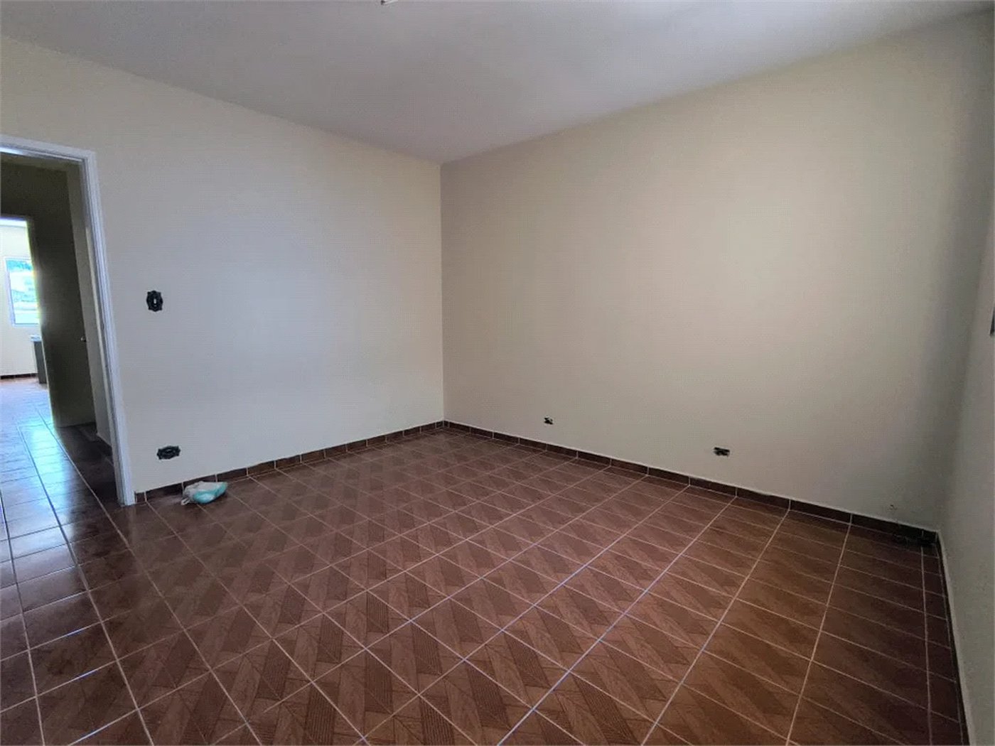 Sobrado à venda com 3 quartos, sendo 1 suíte,  em Vila Polopoli, São Paulo, SP