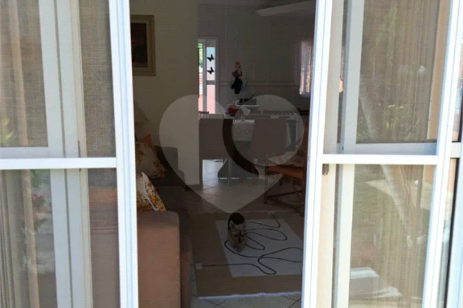 Apartamento à venda com 2 suítes no Centro, Bertioga, SP