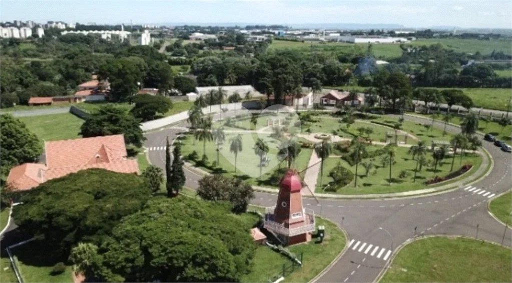 Terreno disponível para venda no Condomínio Moinho Vermelho no Bairro Água Seca em Piracicaba - SP.