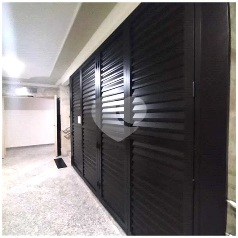 Sala comercial com 43 m² de área útil para locação no Paraíso