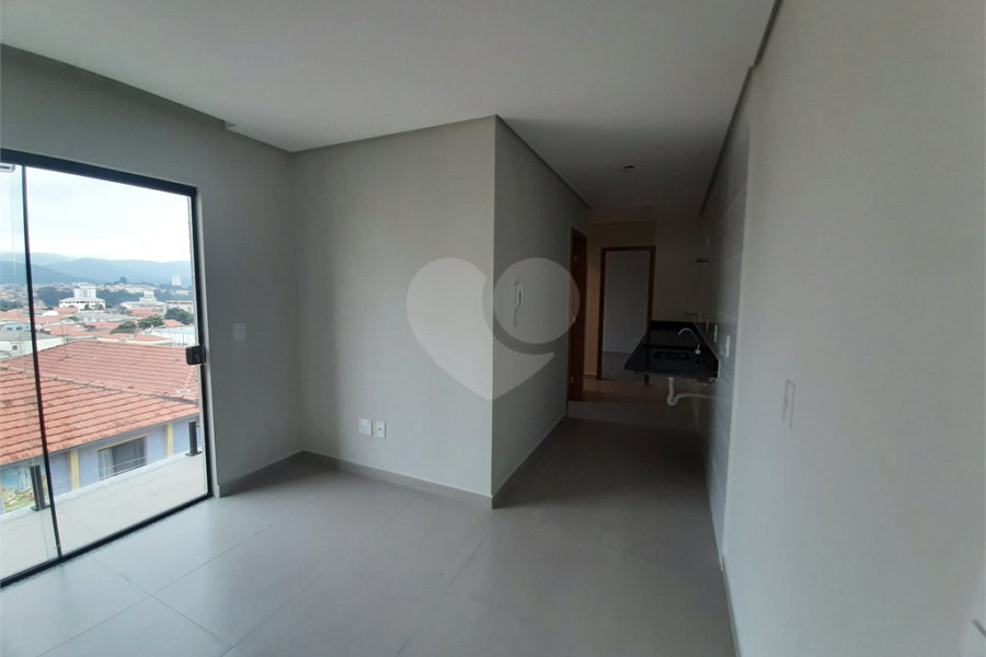 Apartamento com 44m2, 2 quartos, banheiro, sala integrada à cozinha, varanda gourmet e 1 vaga