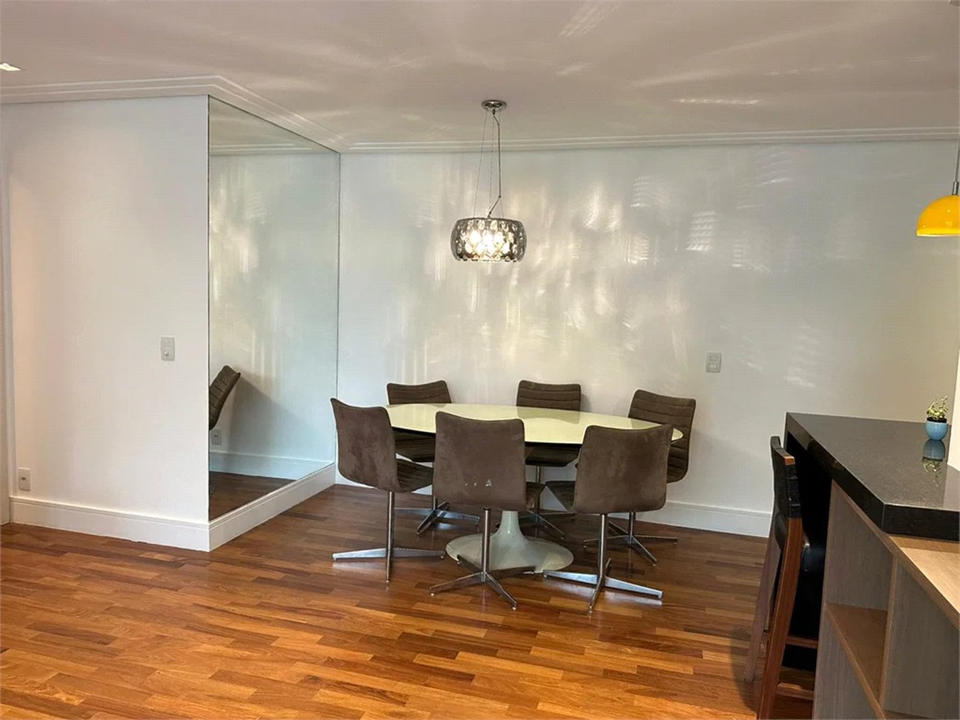 Apartamento à venda com 3 quartos, sendo 1 suíte,  em Lar São Paulo, São Paulo, SP