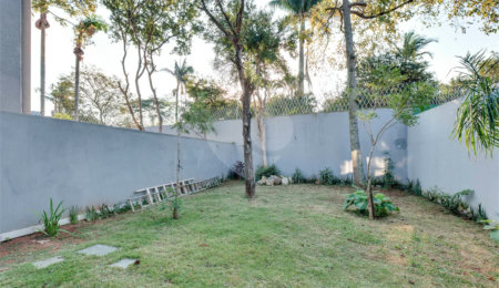 Casa à venda com 4 suítes no condomínio Reserva Robélia, São Paulo - SP