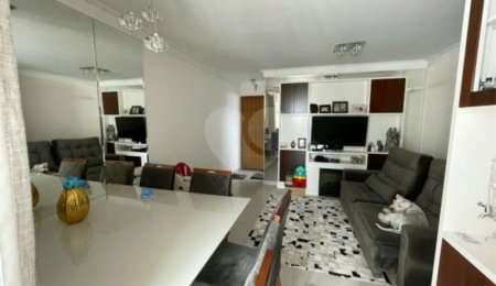 Apartamento à venda com 3 quartos, sendo 1 suíte,  em Jardim Prudência, São Paulo, SP