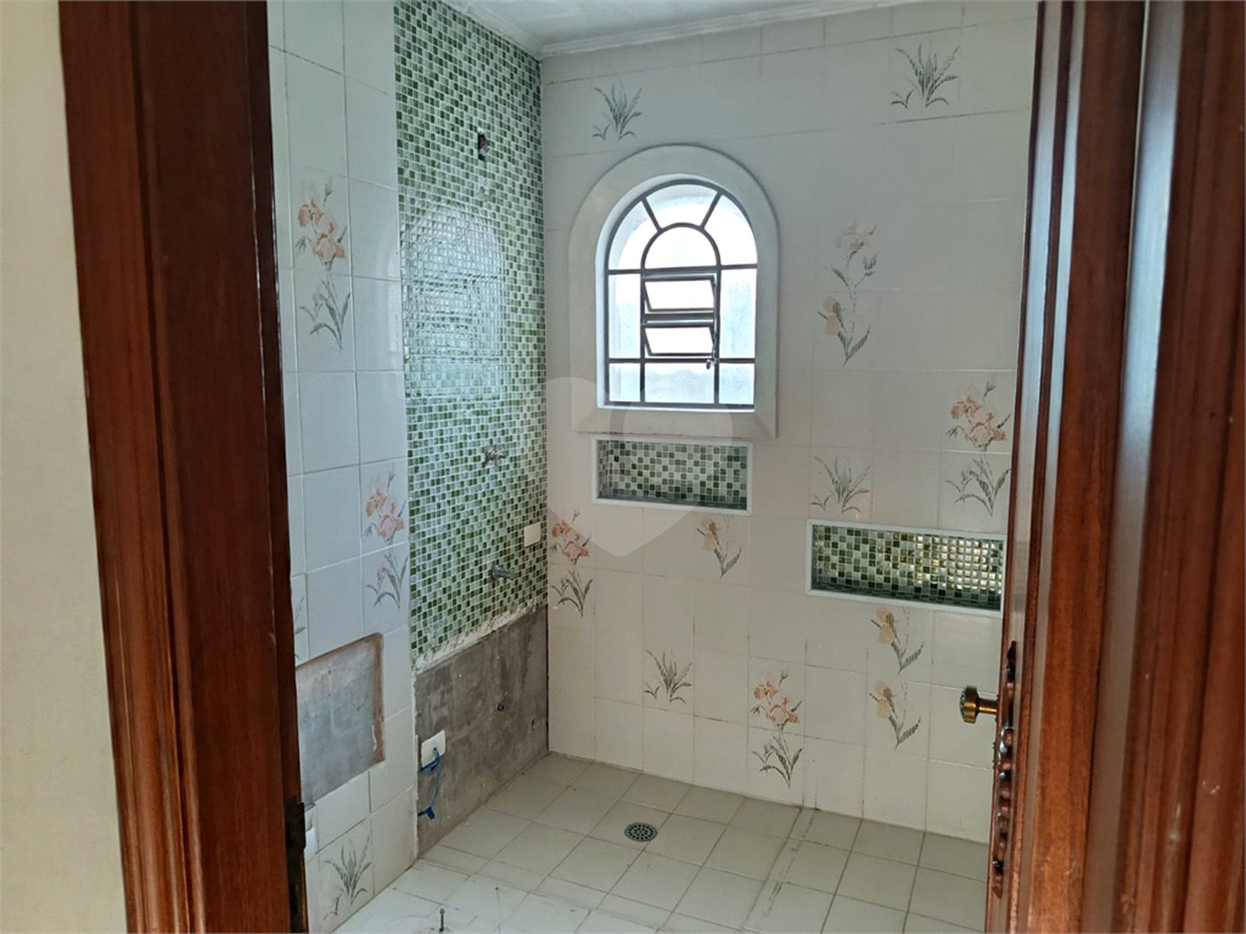 Oportunidade! Sobrado 3 Dorms/ 1 Suíte e 2 Vagas