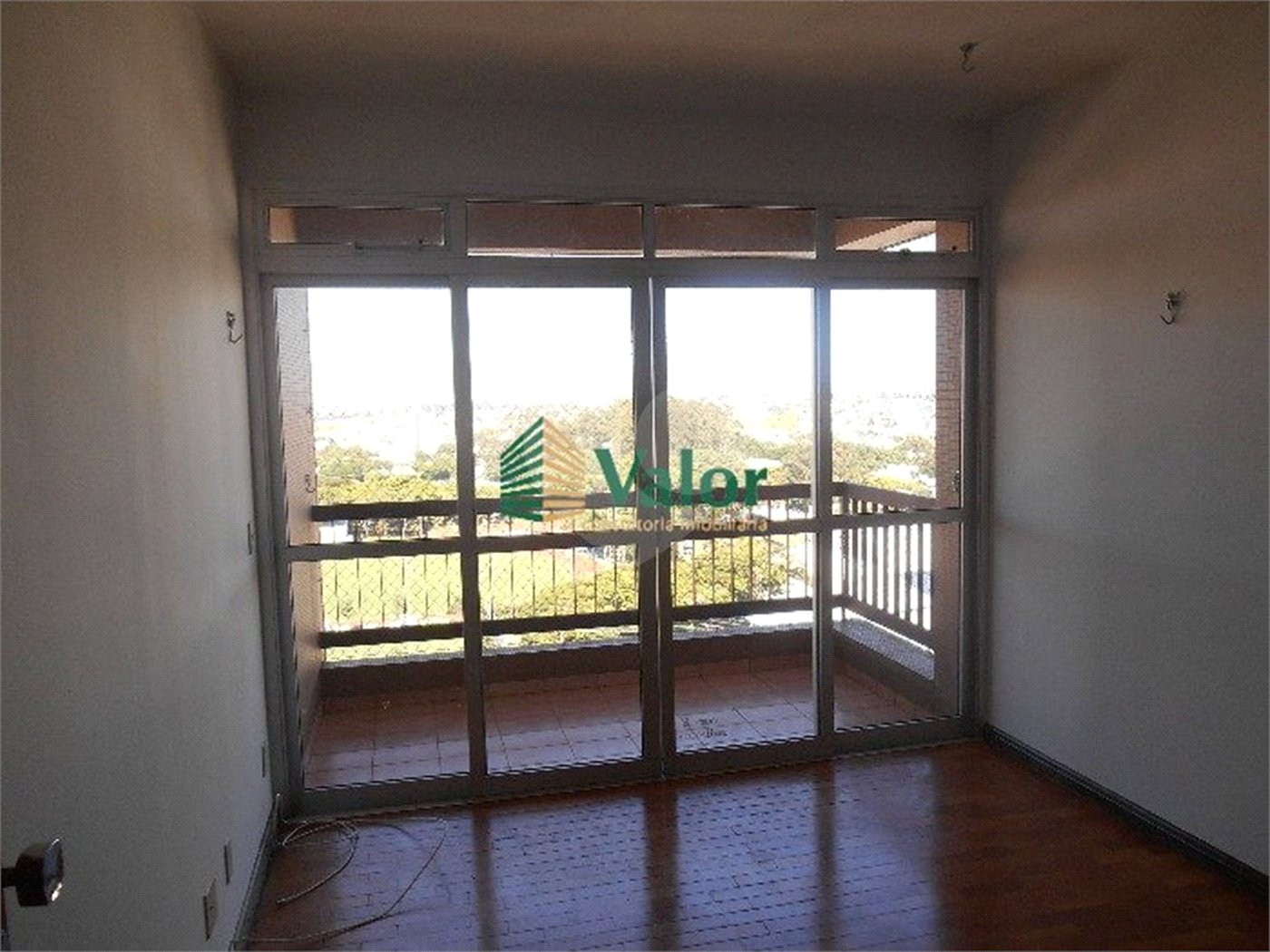 Apartamento com 3 dormitórios.