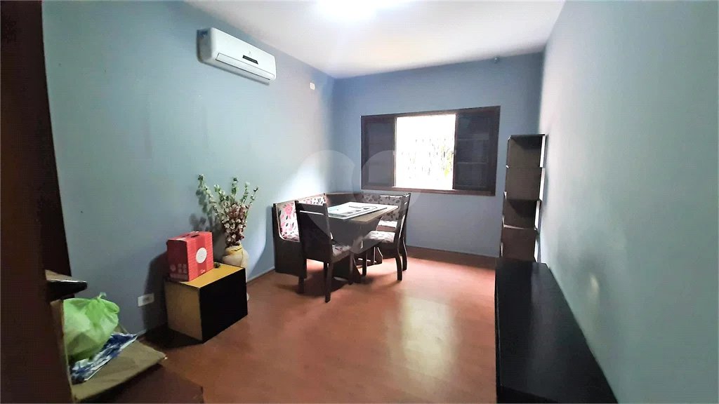 Vende-se Casa incrível no Jardim Prudência!