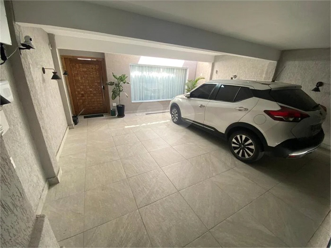 Sobrado à venda com 5 quartos, sendo 4 suítes, em Jardim Prudência, São Paulo, SP