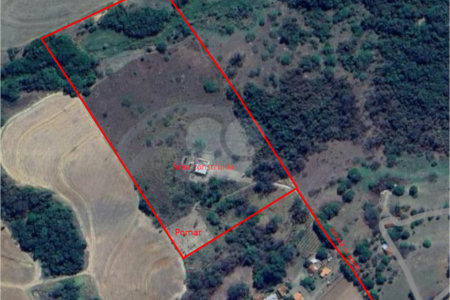 Sítio á venda - 6,6 Hectares