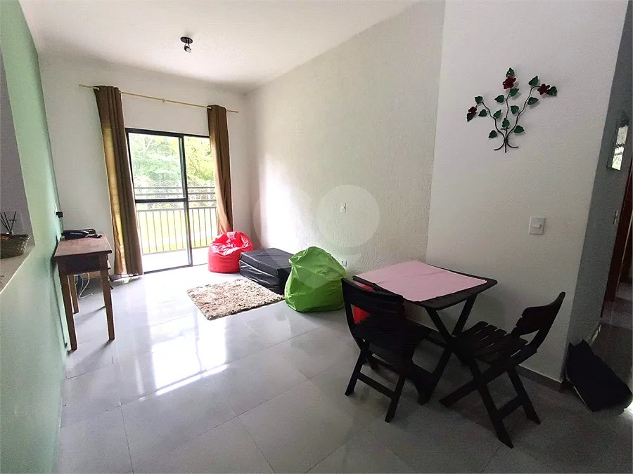 Apartamento para alugar com 2 quartos em Jardim Villaça, São Roque, SP