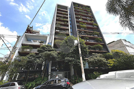 Imóvel 168m² Idea Zarvos com 3 suites, varanda na frente e na suíte, piscina, academia e 3 vagas Vila Madalena.