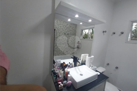 Casa Térrea Disponível para Locação e Venda no Condomínio Vilaggio Capriccio