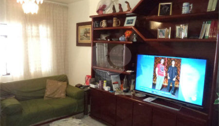 Sobrado à venda com 3 quartos, sendo 1 suíte,  em Horto, São Paulo, SP