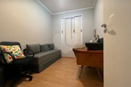 Apartamento no Edifício Residencial Torres di Italia.