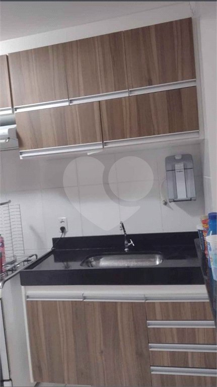 Apartamento no Condomínio Mont Royal.