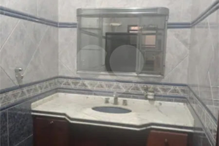 CASA A VENDA, PARQUE BANDEIRANTES, 3 DORMITORIOS 1 SENDO SUÍTE, 2 VAGAS DE GARAGEM, SJC/SP