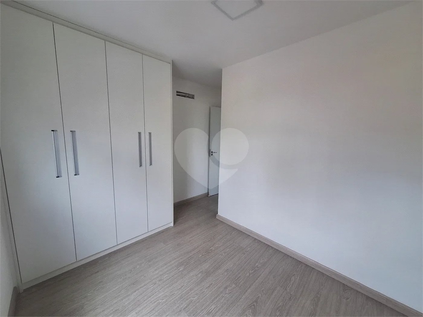 Apartamento à venda em Vila Gumercindo – 55m²