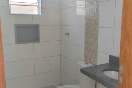 Casa à venda com 2 quartos, sendo 1 suíte, em Nova Itanhaém, Itanhaém - SP