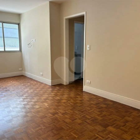 Apartamento à Venda – 70 m² | Alameda dos Nhambiquaras – Moema