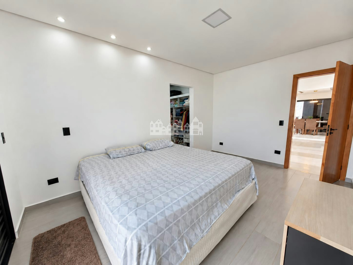 Casa à venda com 3 quartos, sendo 1 suíte,  em Condominio Quintas da Boa Vista, Atibaia, SP