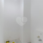 Apartamento à venda com 3 suítes em Campo Belo, São Paulo, SP