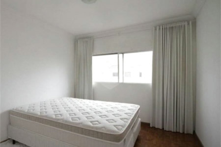 Apartamento de 84m2 com 2 Quartos e 1 banheiro à Venda na Bela Vista