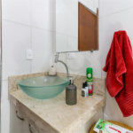 Sobrado à venda com 4 quartos, sendo 2 suítes,  em Interlagos, São Paulo, SP