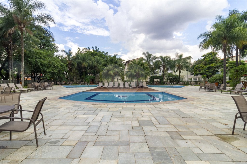Apartamento para venda no Alto da Moóca, com 178 m², 3 suítes, 3 vagas.