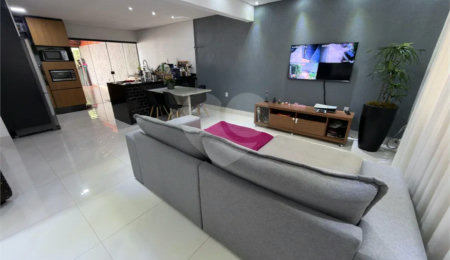 Casa à venda ou para alugar com 3 quartos, sendo 1 suíte,  em Loteamento São Francisco, Piracicaba, SP