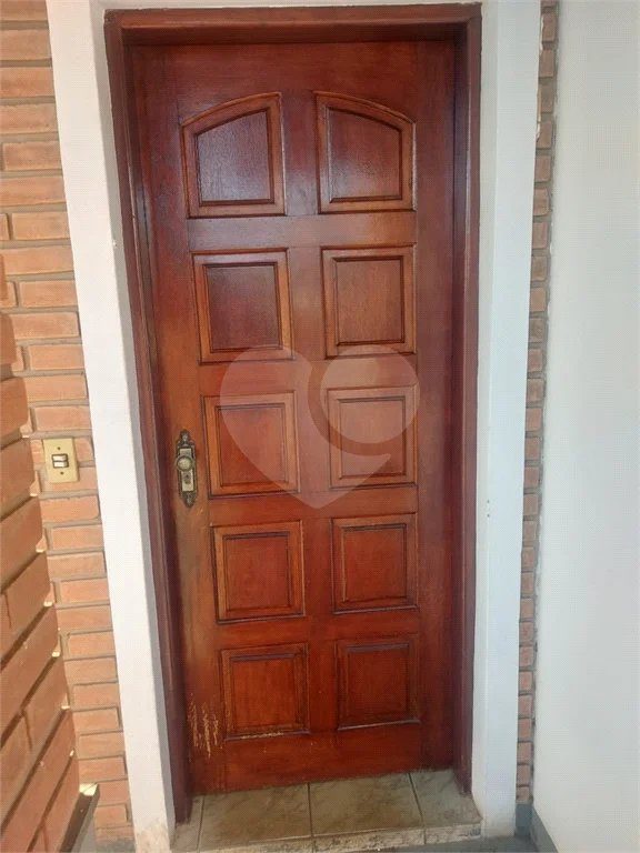 Casa à venda com 3 quartos, sendo 2 suítes,  em Capela, Vinhedo, SP